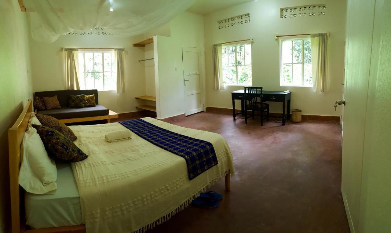 Bwindi Guest House Kanungu Экстерьер фото